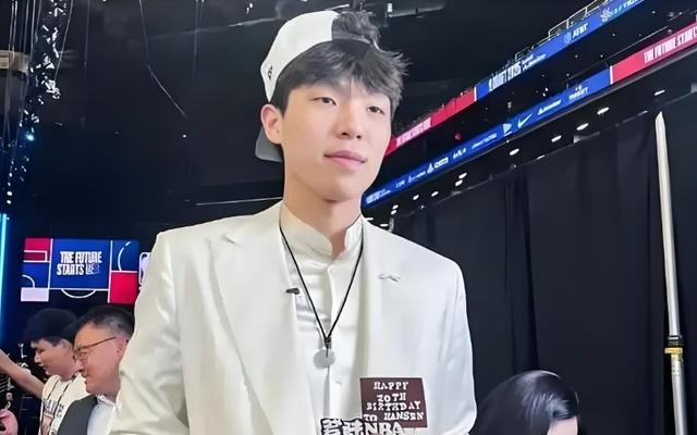 逆襲黑馬！交換楊瀚森的人，這次灰熊賭對(duì)了嗎