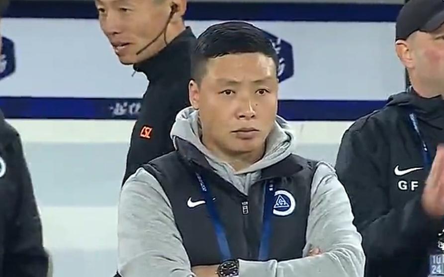 恭喜深圳！拿下中超2連勝，前國足天才一鳴驚人，保級徹底穩(wěn)了