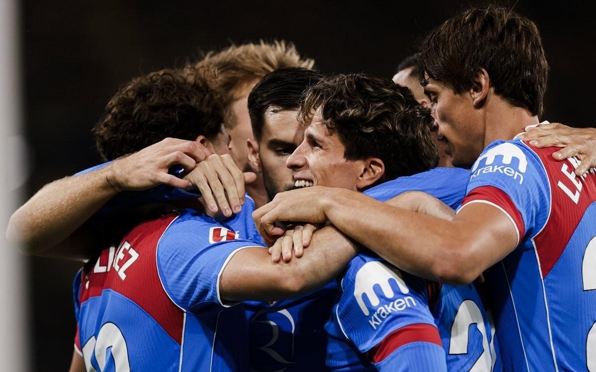 終結(jié)客場6場不勝，馬競本賽季首次在客場比賽中贏球